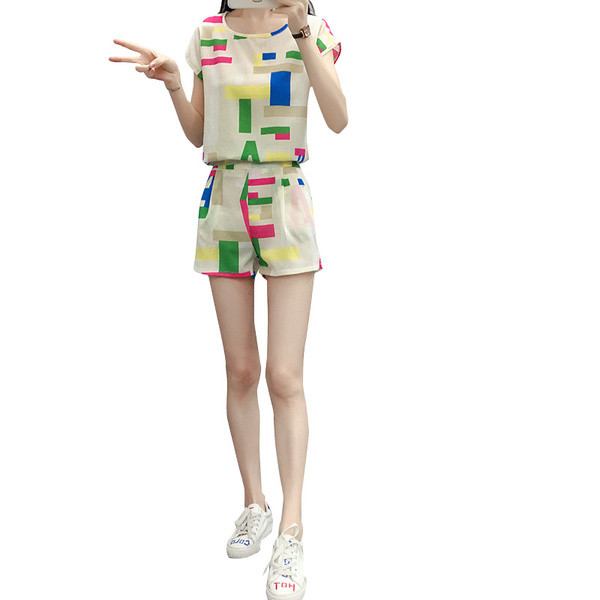 Modern női kétrészes szett három színben