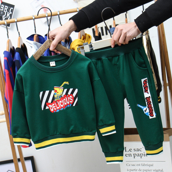 Μοντέρνο παιδικό σετ για αγόρια με δίχρωμη εφαρμογή