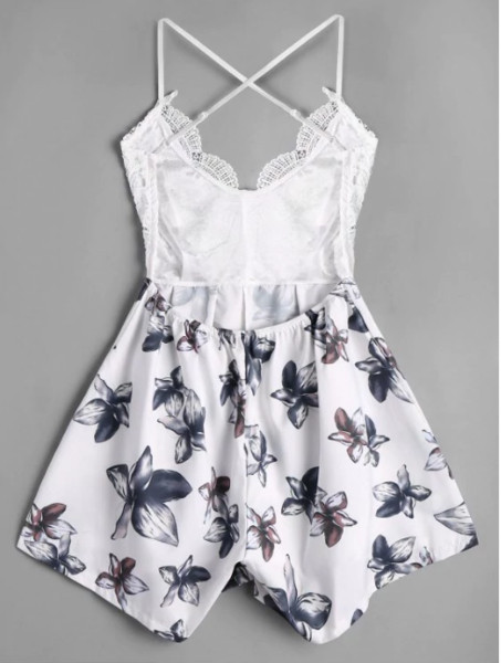 Κομψή γυναικεία ολόσωμη φόρμα με κεντήματα