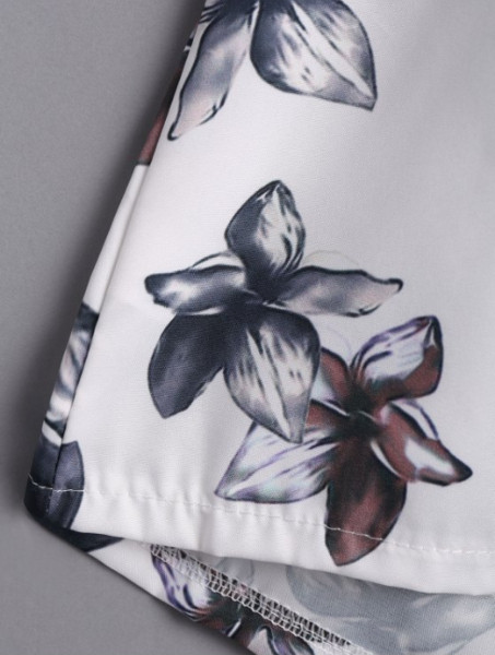 Κομψή γυναικεία ολόσωμη φόρμα με κεντήματα