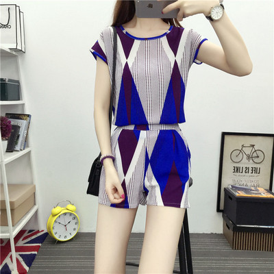 Két részből álló női napi szett, két színben