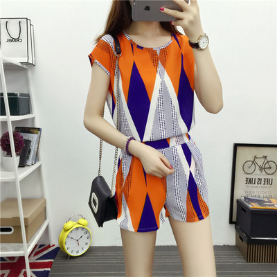 Két részből álló női napi szett, két színben