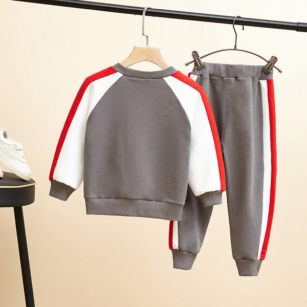 Gyermek up-to-date készlet fiúknak felirattal