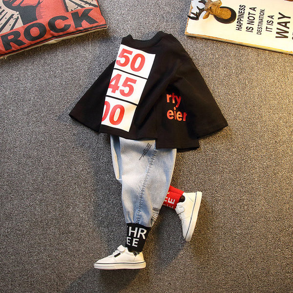 Alkalmi gyerek szett fiúknak négy színben rátéttel és felirattal