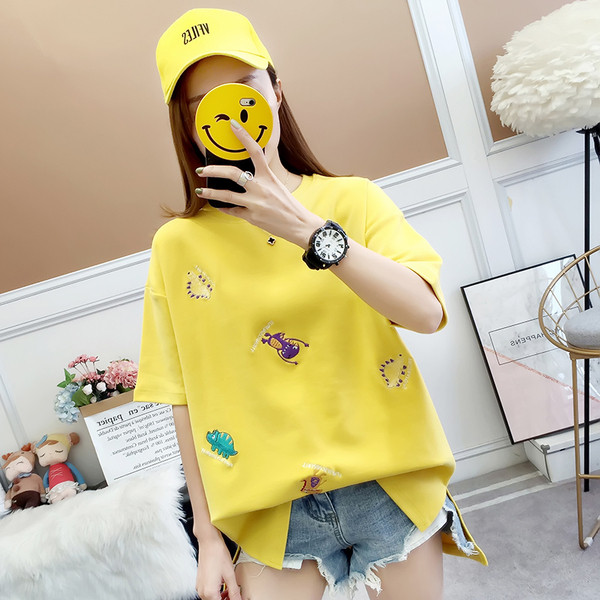 Modern női póló rövid ujjal, rátéttel, három színben