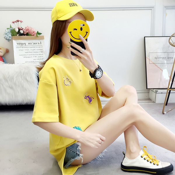 Modern női póló rövid ujjal, rátéttel, három színben