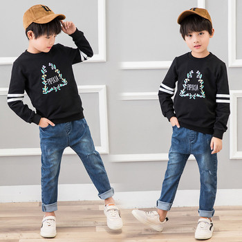 Παιδική μπλούζα για αγόρια σε μαύρο χρώμα με κεντήματα