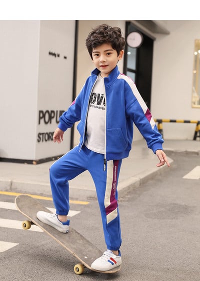 Μοντέρνα παιδική φόρεμα για αγόρια σε τρία χρώματα