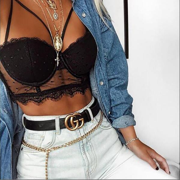 Stílusos női melltartó fekete csipkével