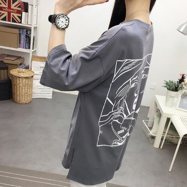 Modern női blúz 3/4-es ujjal és több színben nyomott mintával