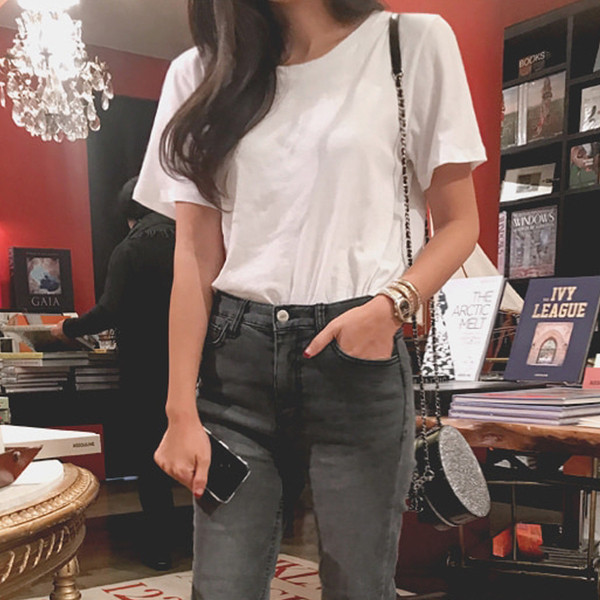 Női alkalmi blúz sima modell fehér és fekete színben