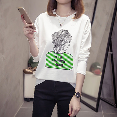 Κομψή γυναικεία μπλούζα με μακριά μανίκια και εκτύπωση