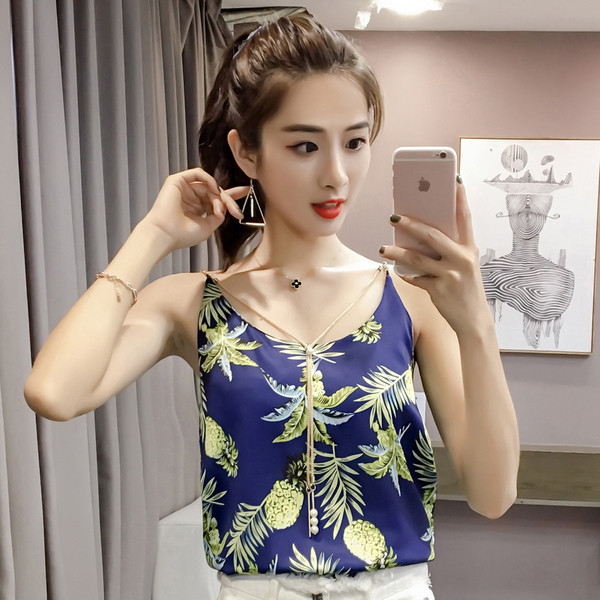 Női nyári akasztófelső vékony pántokkal, négy színben