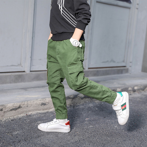 Modern gyereknadrág három színben fiúknak