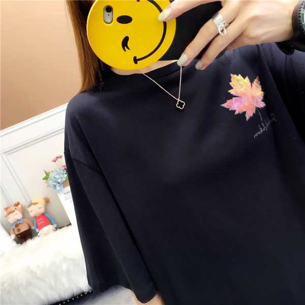 Γυναικείο T-shirt καθημερινό με κοντά μανίκια σε δύο χρώματα