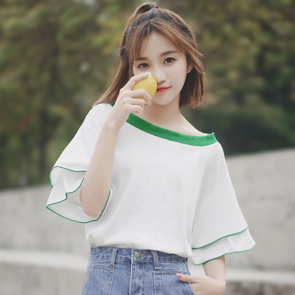 Stílusos női blúz lótusz ujjú fehér színben