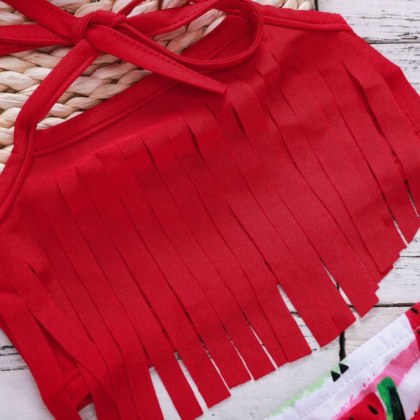 Gyermek fürdőruha lányoknak két részből, rojtokkal és mintával