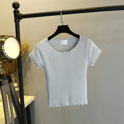 Μοντέρνα γυναικεία μπλούζα με μανίκι και V-neckline