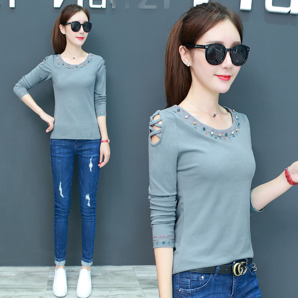 Μοντέρνα γυναικεία μακρυμάνικη μπλούζα με δικόσμιση πέρλες σε διάφορα χρώματα