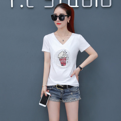 Tricou de dama modern cu aplicatie in patru culori