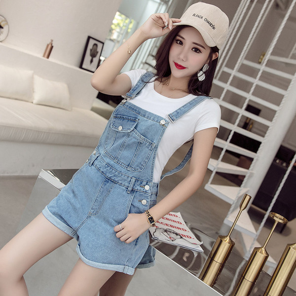 Aktuális női rövid farmer overál világos színben