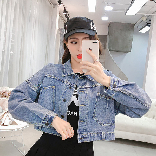 Aktuális női farmer dzseki hátul fűzővel - széles modell