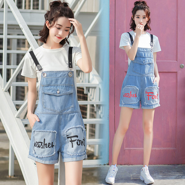 Modern női overál két modellben felirattal