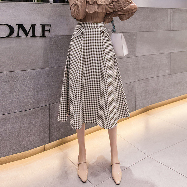 Modern női kockás szoknya két színben - széles modell