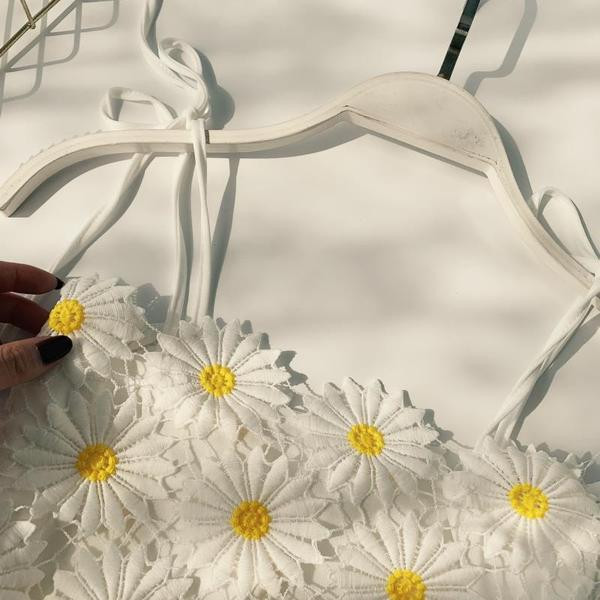 Stílusos női felső csipkével, két színben