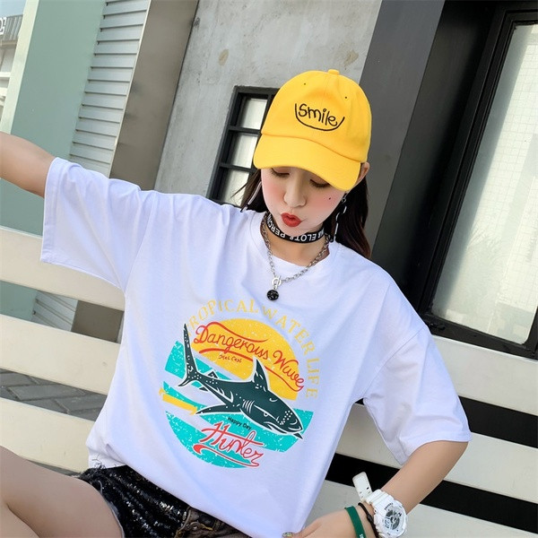 Modern női blúz rátéttel - széles modell