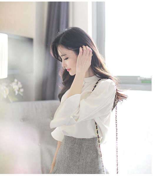 Női elegáns fehér ing