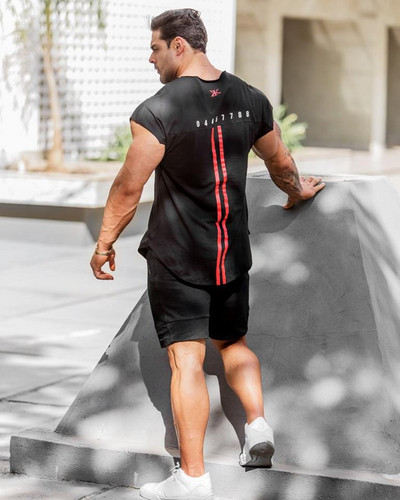 Modern férfi póló rövid ujjal két színben vagy három modellben