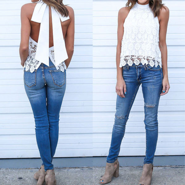 Női felső szalaggal a hátán, csipkével fehér és fekete színben