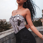 Elegáns női melltartó cipzáras díszítéssel