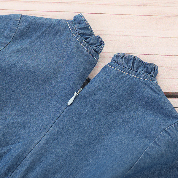 Modern nyári babaruha modell kék színben