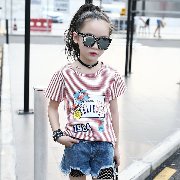 Napi csíkos gyerekpóló két színben mintával