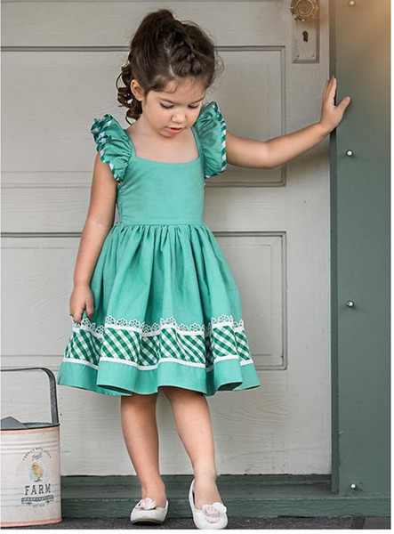 Μοντέρνο παιδικό φόρεμα σε πράσινο χρώμα