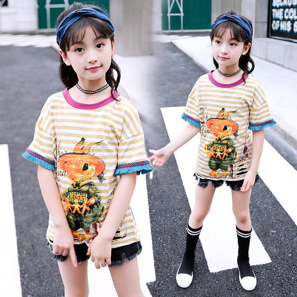 Modern póló két színben mintával