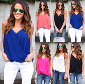 Modern női felső V-nyakkal, több színben