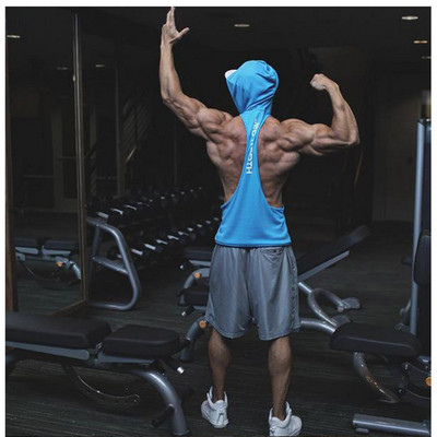 Férfi sportcipő négy színben felirattal és kapucnival