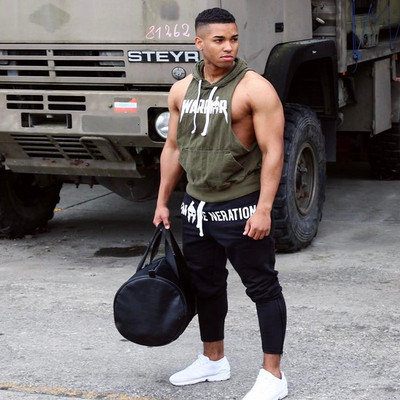 Ανδρικό αμάνικο μπλουζάκι με κουκούλα σε τρία χρώματα