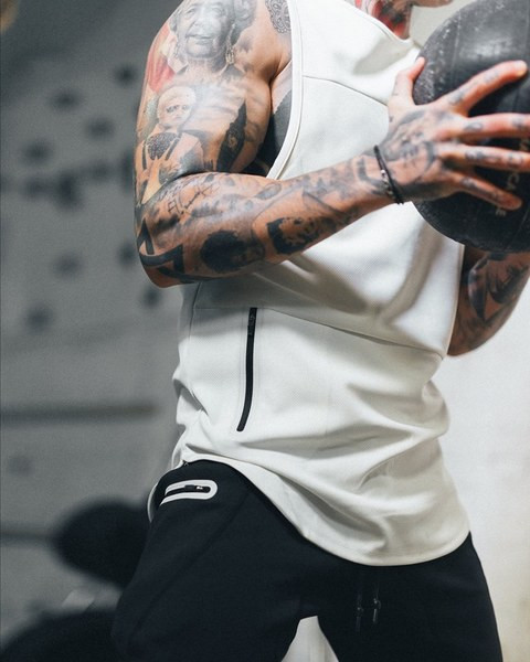 Napi férfi felső fekete-fehér színben