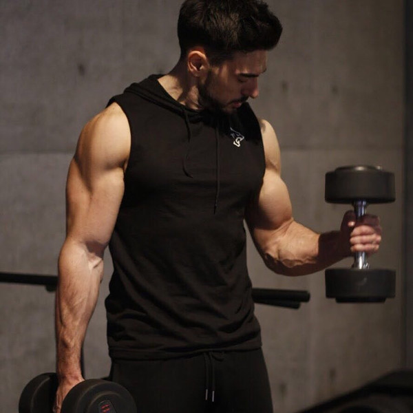 Modern férfi felső, kapucnival, három színben