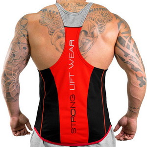 Ανδρικό αθλητικό αμάνικο μπλουζάκι με επιγραφές σε διαφορετικά χρώματα