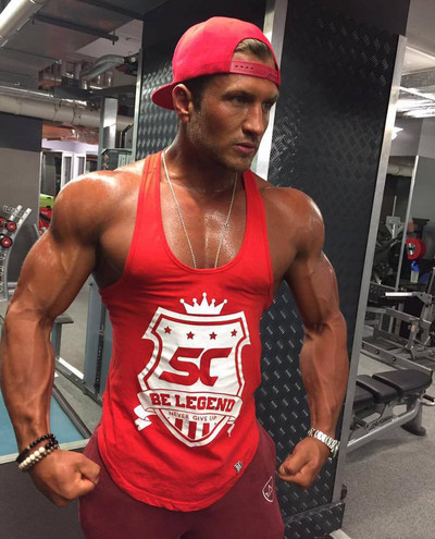 Modern férfi felső három színben rátéttel