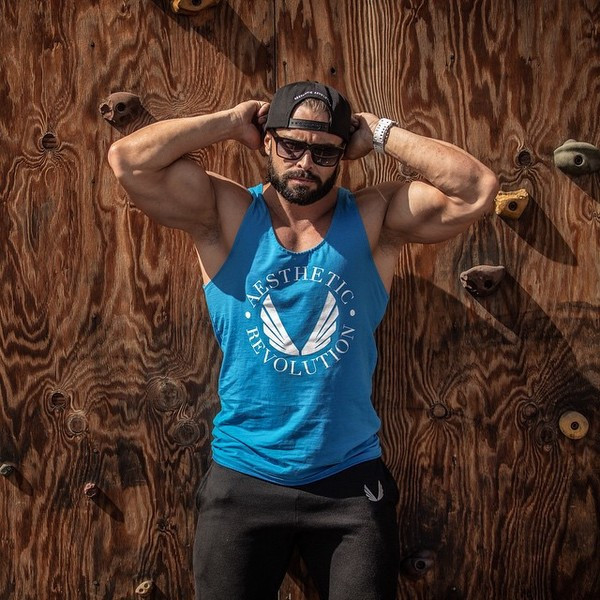 Modern férfi felső négy színben felirattal