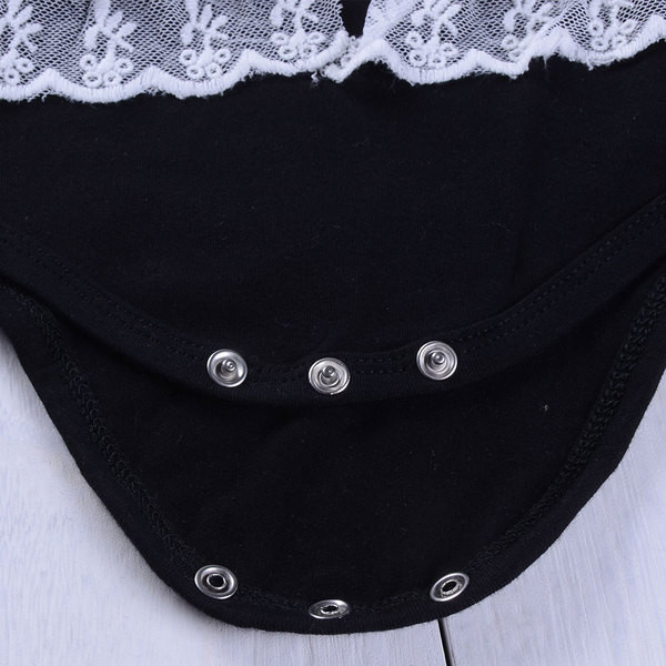 Modern baba test lányoknak 3D elemmel, fekete színben