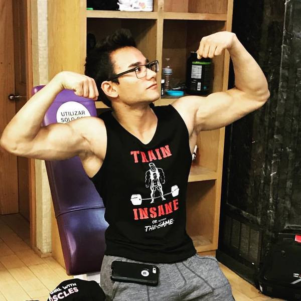 Férfi sportcipő két színben