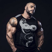 Modern férfi felső, fekete színben, rátéttel