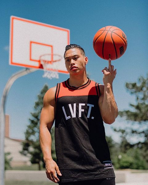 Maieu casual barbatesc in mai multe culori cu inscriptie